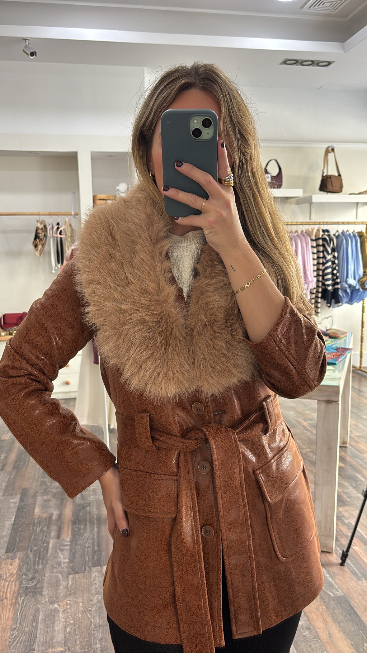 Cuellos de pelo sintético