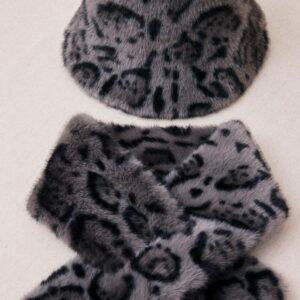 Gorro Y Cuello De Pelo Animal Print