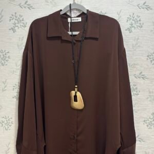 Blusa oversized marrón