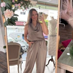 Pantalón bombacho topo