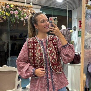 Blusa Cuadros Bordado